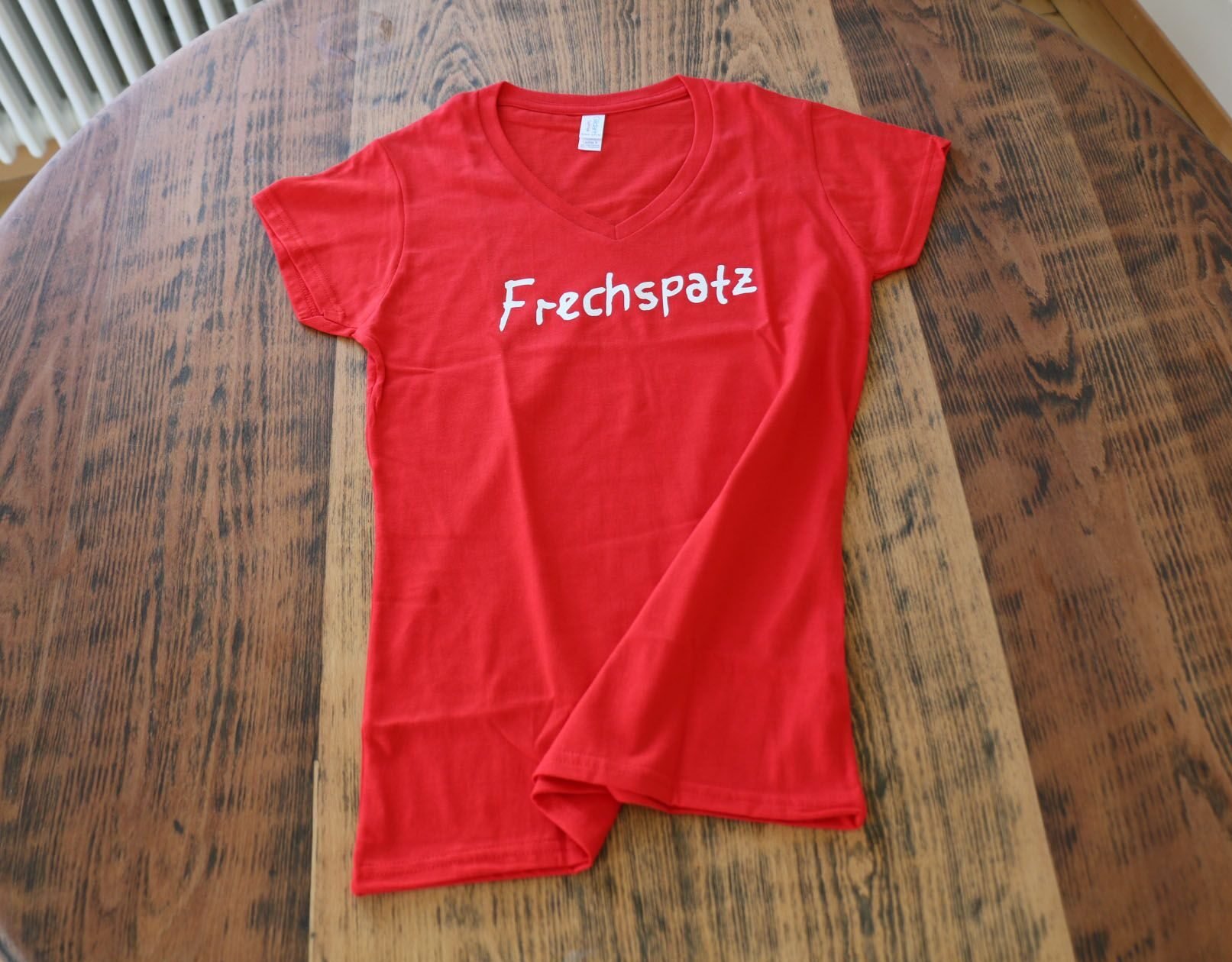 T-Shirt Damen Frechspatz mit V-Ausschnitt